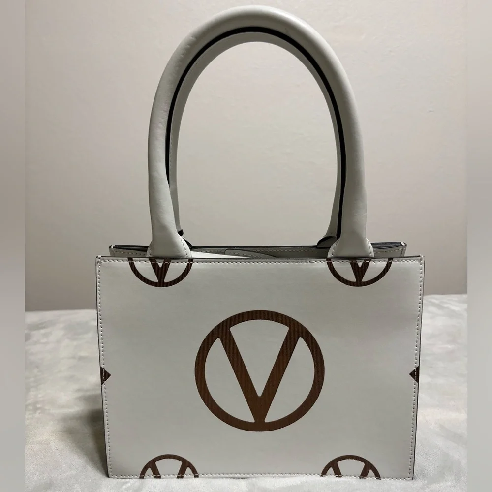 NWT Mario Valentino Marie Magnus White Crossbody Handbag - Picture 3 of 8